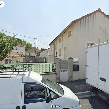 Superbe Appartement Avec Parking Gratuit Sur Place Saint-Denis  Eksteriør billede