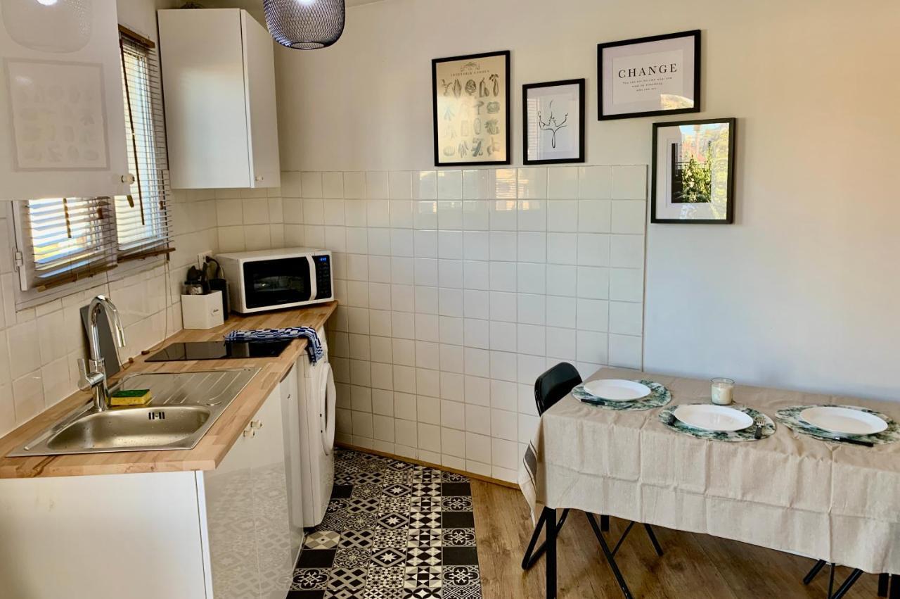 Superbe Appartement Avec Parking Gratuit Sur Place Saint-Denis  Eksteriør billede